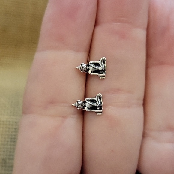 Tiny Buddha Stud Earrings - Picture 4 of 7